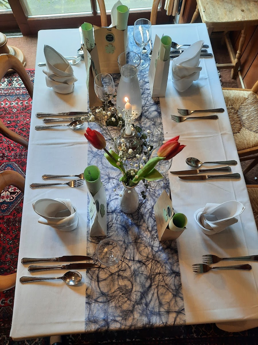 Schirra's Wirtshaus Zur Hohen Wurzel Photos 2